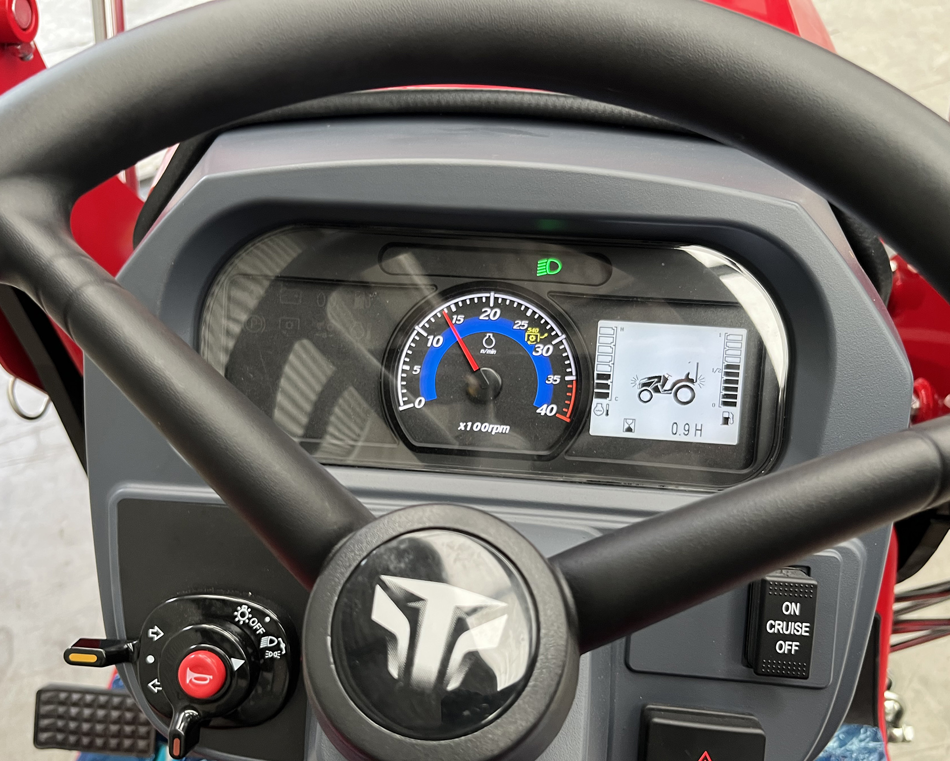 TYM T25 Dash (Click to enlarge) TYM T25 Dash